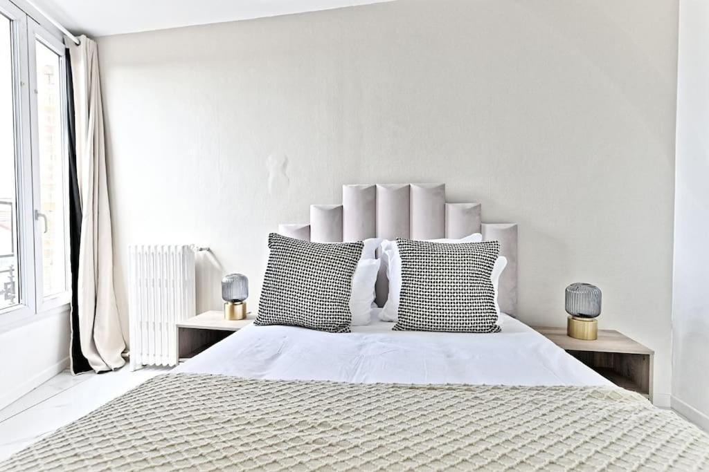 Conviviale Et Lumineux - Iii Apartment